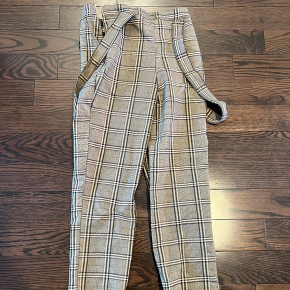 Dance costume - Picture 1 of 2